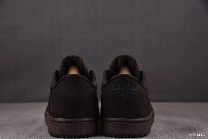 HYPE Velvet 1 DM7866-202 Brown Jordan Low Travis OG x Scott Air 0807